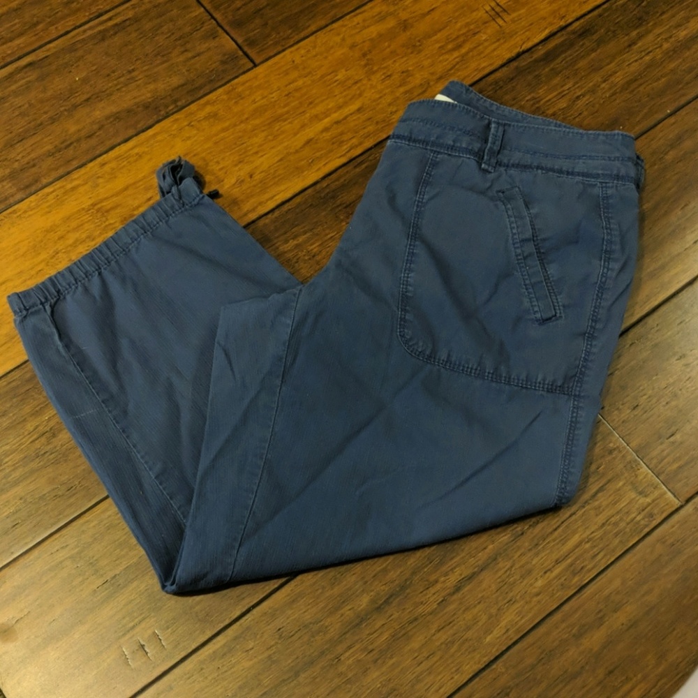Loft capris